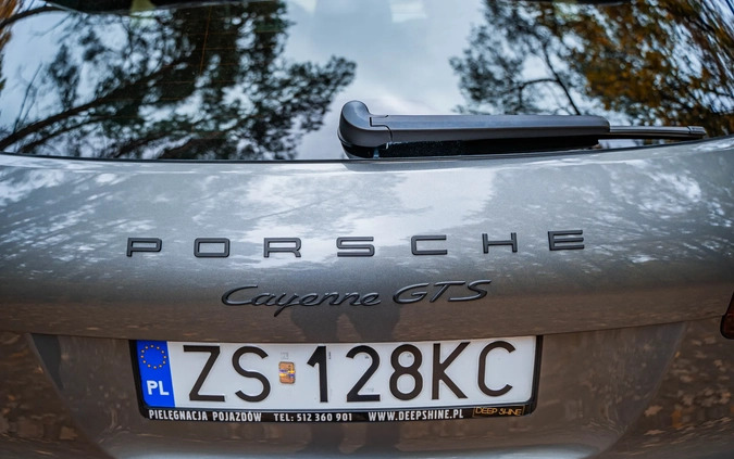 Porsche Cayenne cena 199900 przebieg: 126000, rok produkcji 2015 z Szczecin małe 497